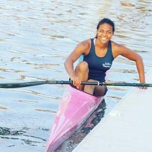 Meet your Posher, Mira